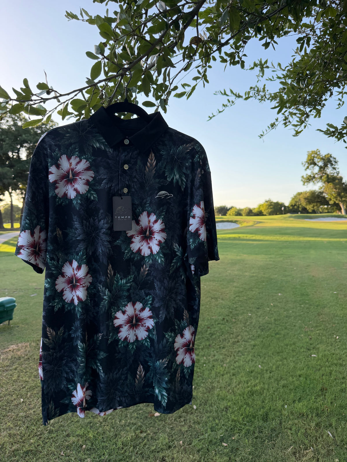 “Hibiscus Nior” Golf Polo